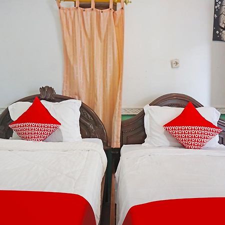 Oyo 90369 An Nur Family Homestay Syariah Cigombong エクステリア 写真